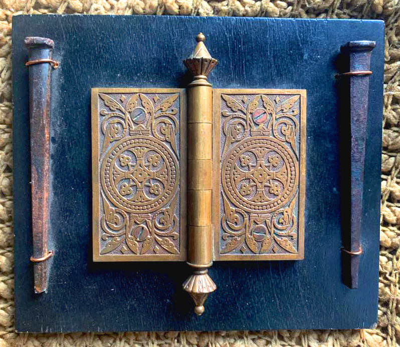 City Hall Hinge 4i