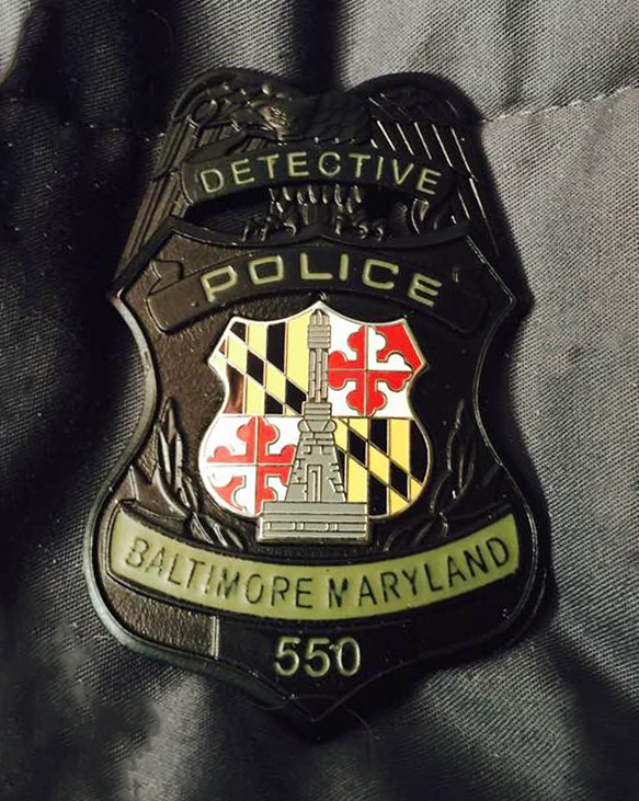 Subdued DetectiveBadge 550 72